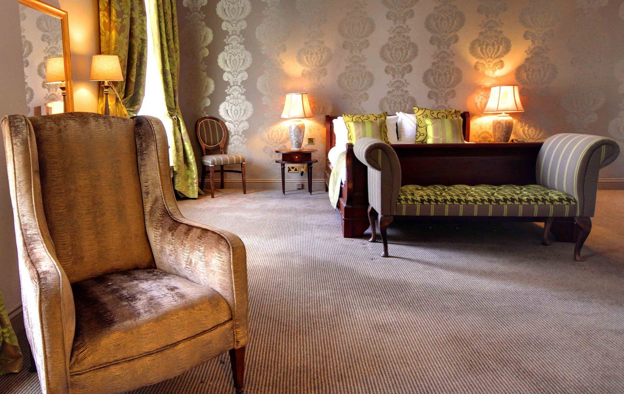 King'S Head Hotel By Greene King Inns Wimborne Minster Εξωτερικό φωτογραφία
