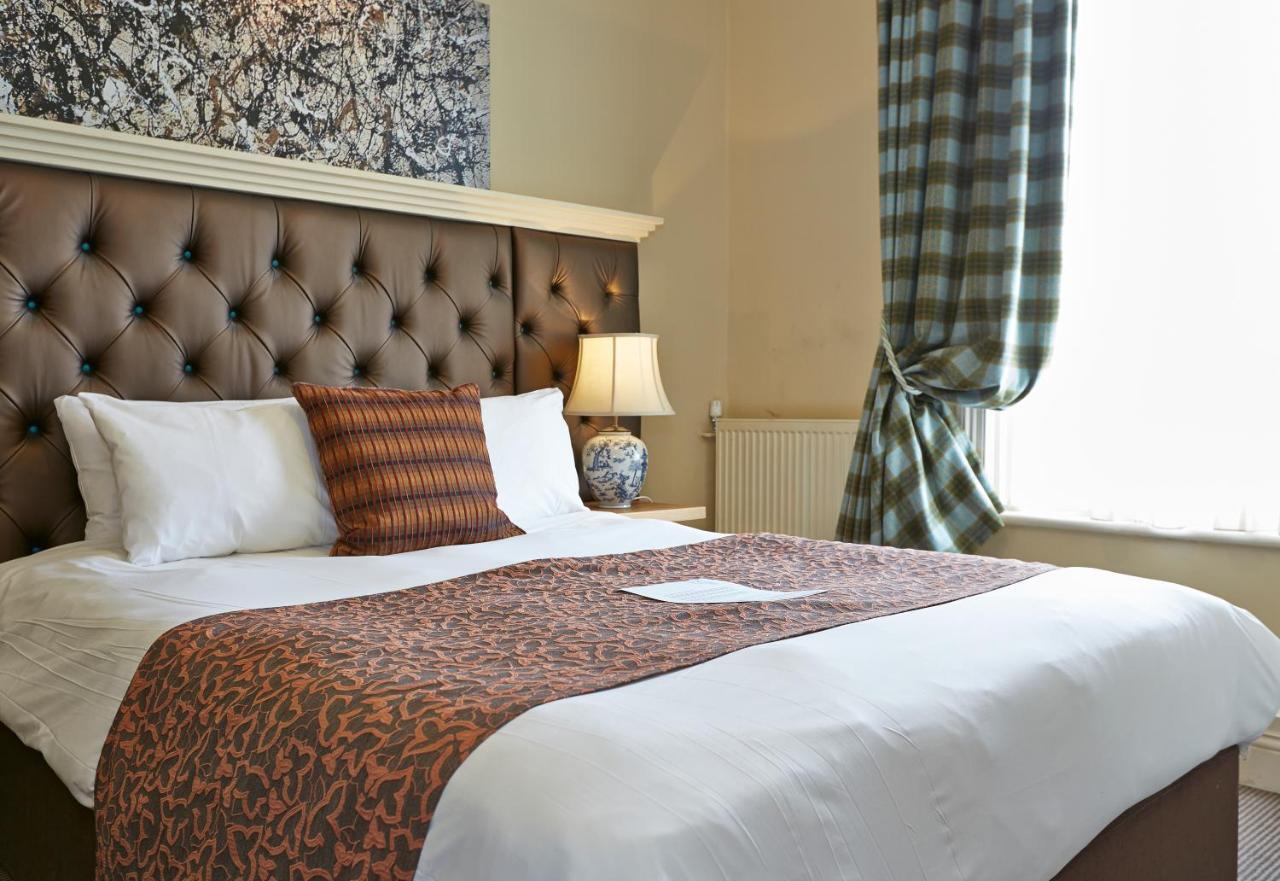 King'S Head Hotel By Greene King Inns Wimborne Minster Εξωτερικό φωτογραφία