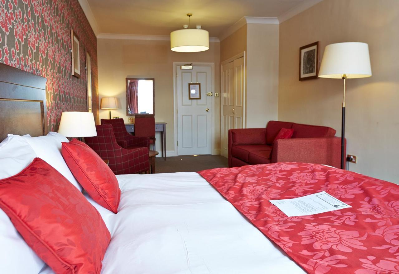 King'S Head Hotel By Greene King Inns Wimborne Minster Εξωτερικό φωτογραφία
